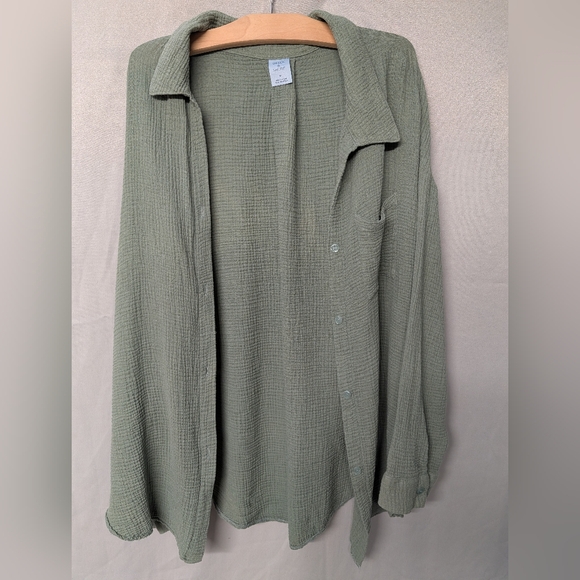 Shade & Shore Textured Sage Green Shirt - Picture 2 of 7